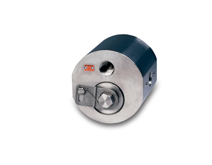 Positive displacement flow meter for subsea applications.